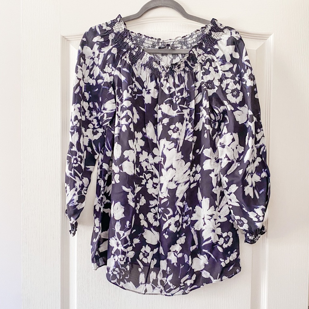 Lafayette 148 navy/white off shoulder Floral Print Blouse